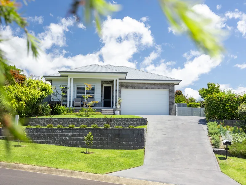 STYLISH MOLLYMOOK LIVING