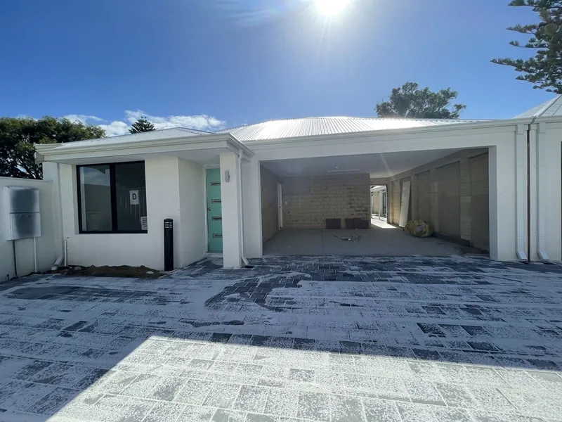 AVAILABLE SOON: Brand new townhouse conveniently located in the heart of Mandurah