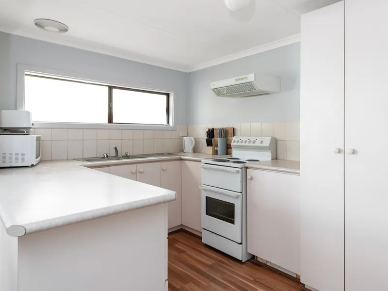 4 Bedroom Home in Central Location