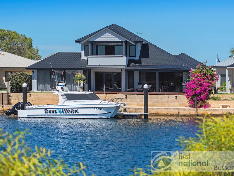 AMAZING MARINA AND OCEAN VIEWS