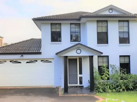 Large double storey brick home with tandem garage. Walk to Temple!
