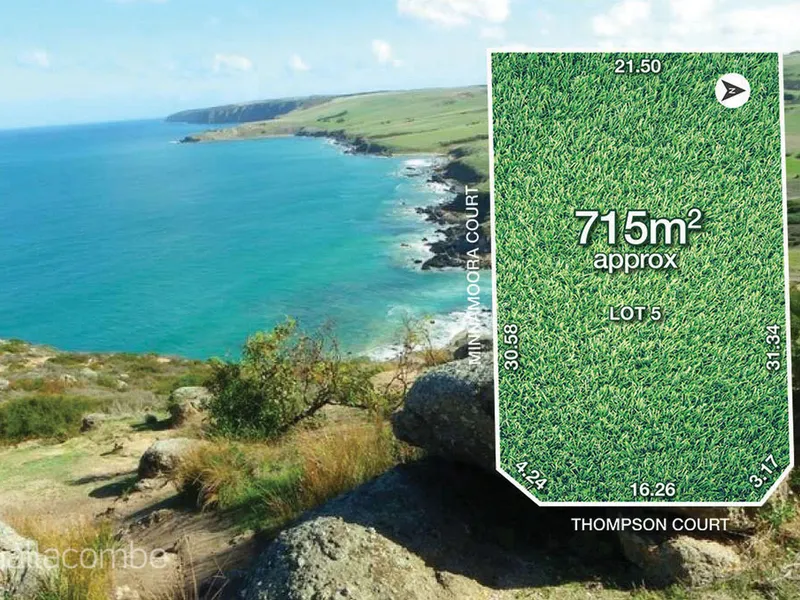 GENTLTY ELEVATED PRIME CORNER SITE ~ BEAUTIFUL RESTFUL VIEWS OF THE OCEAN AND THE BLUFF