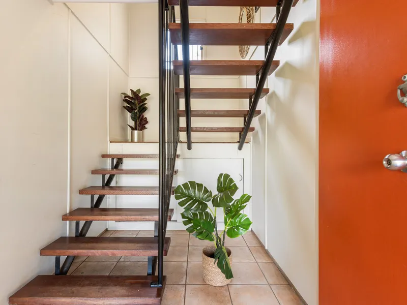 Mid-century modern - first time to market