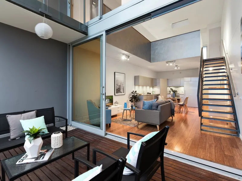 Stunning Designer Residence in Award-Winning 'Mondrian' - Inner City Luxury Living