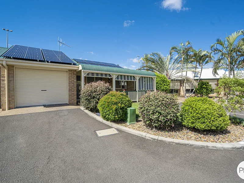 CHARMING UNIT, BIG ON OUTDOOR LIVING