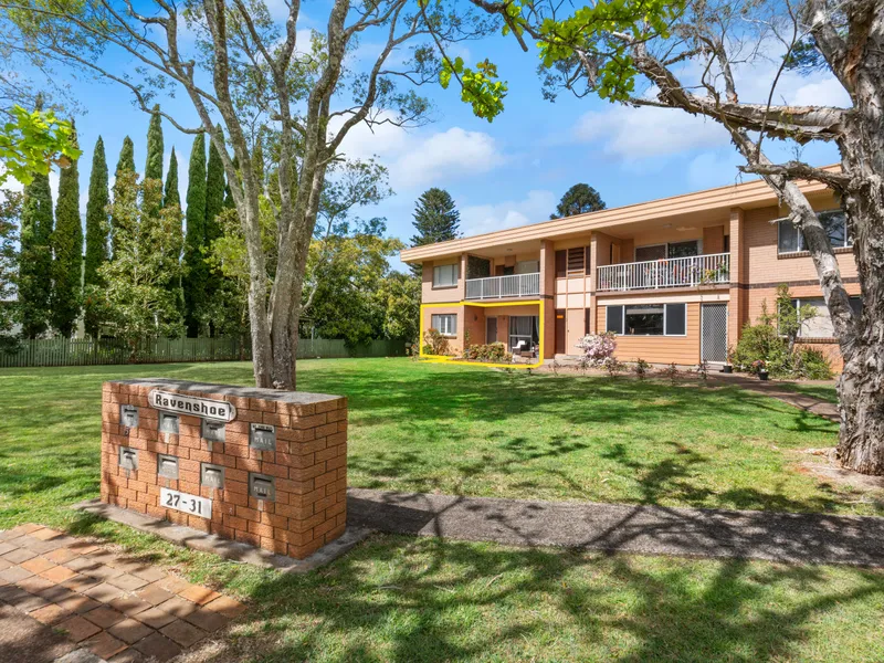 Idyllic village living right at your doorstep!