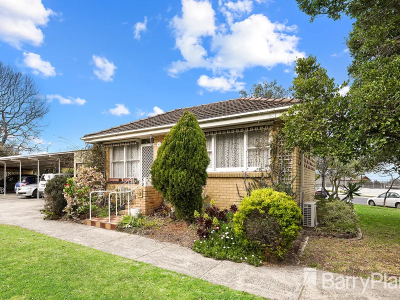 Freshly Painted One Bedroom