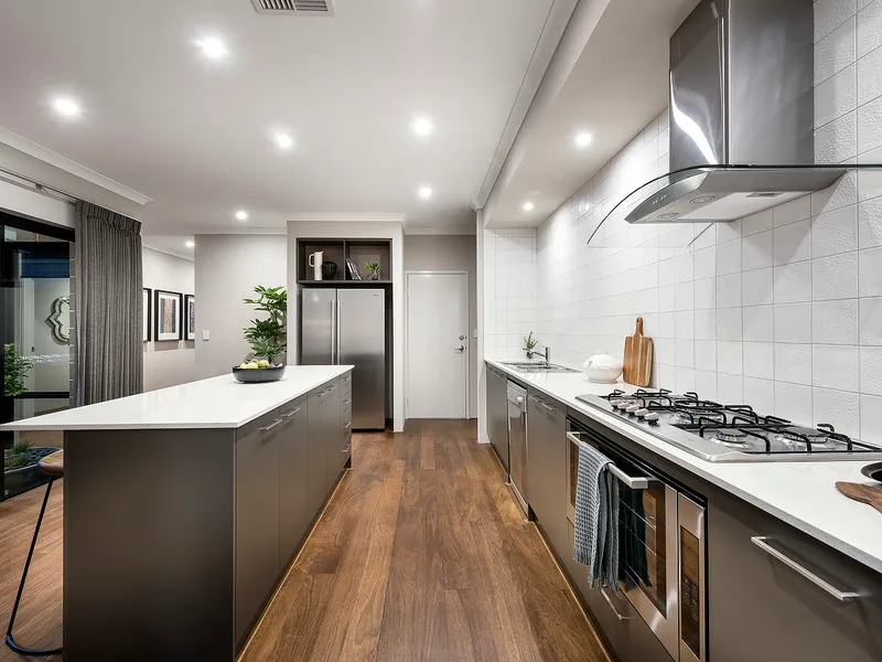 House and Land Package In Lakelands