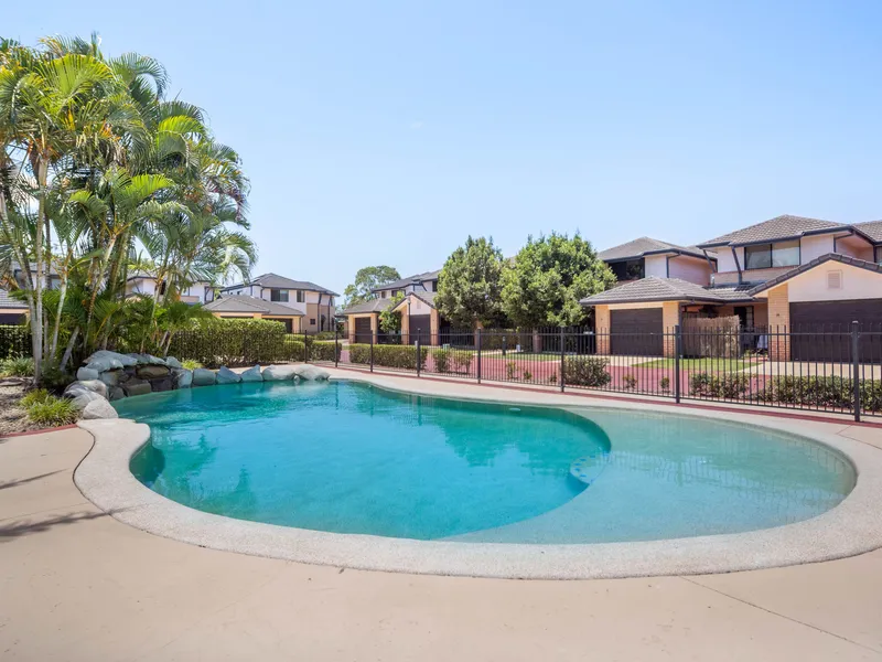 Spacious townhouse in the heart of it all