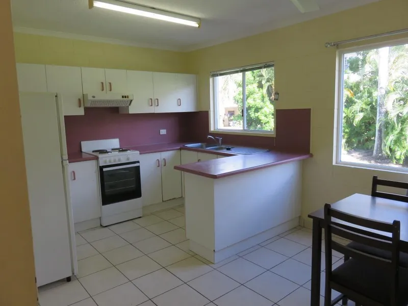 Affordable, Convenient & Vacant Ready to Move Into! 