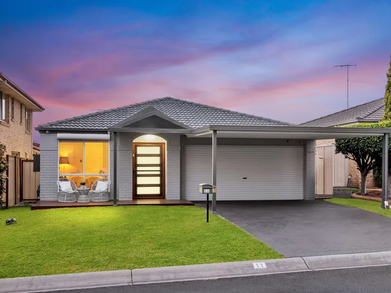 500M to Caddies Creek Public School, Shops & Park!