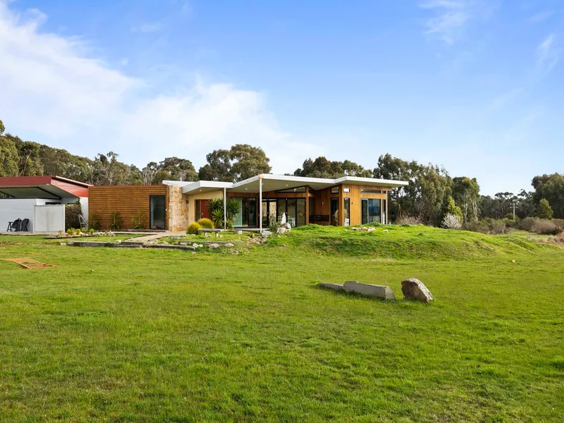 Amazing Buninyong Lifestyle Package
