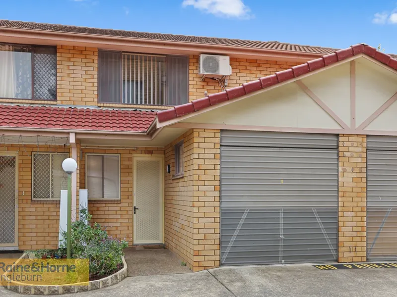 Gorgeous 2 bedroom at the heart of Liverpool! Potential for 3rd Bedroom (STCA)