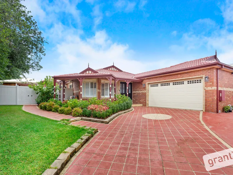 Fully Renovated Masterpiece on 1000sqm