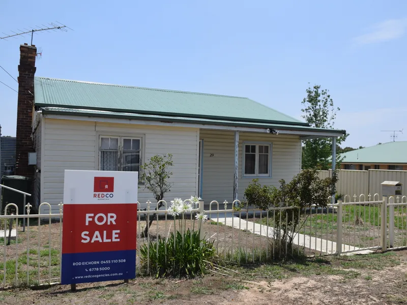 Character Cottage with Subdivision Potential