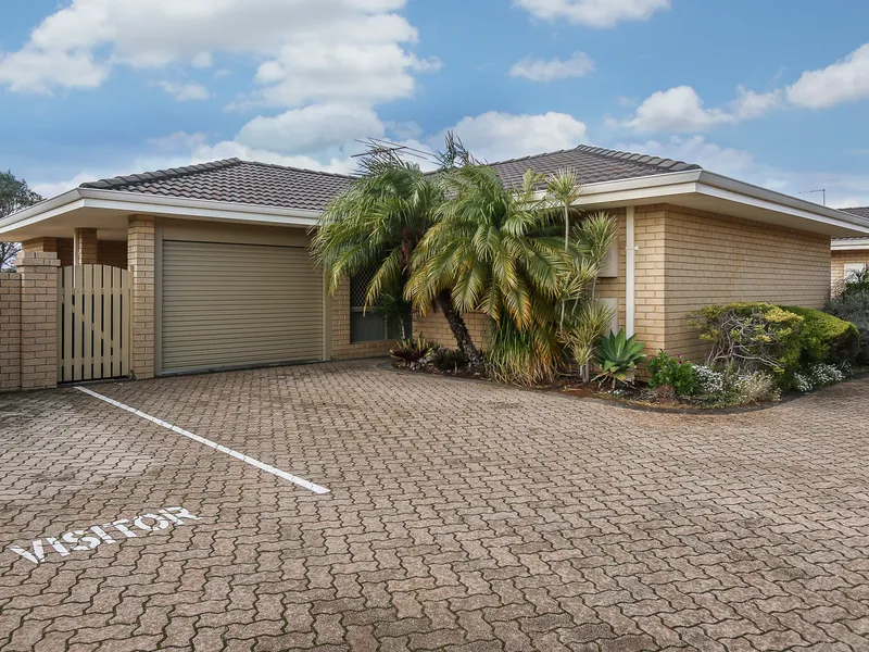 Lovely & Low Maintenance