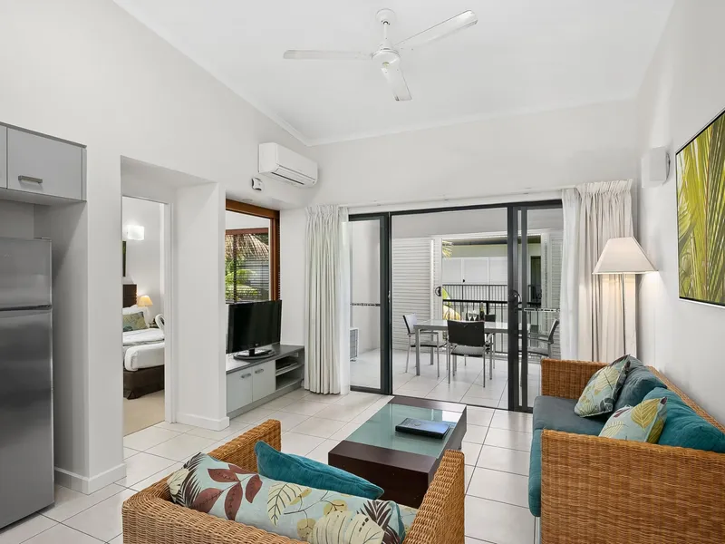 Beautiful 1 bedroom apartment in Trinity Beach