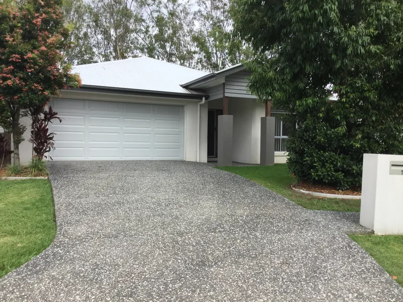 LOW MAINTENANCE, CONVENIENT LOCATION - DHA LEASE IN PLACE UNTIL 29 SEP 2025 + 3YR OPTION