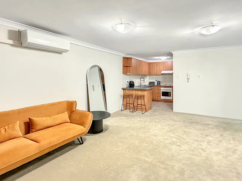 Secluded Apartment in a Prime Location