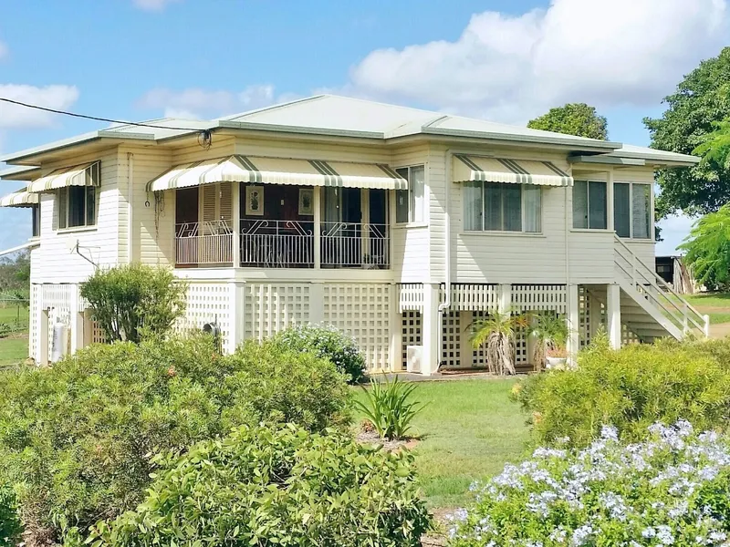 HISTORICAL SITE - NORTH ISIS STATE SCHOOL - CLASSIC HOME