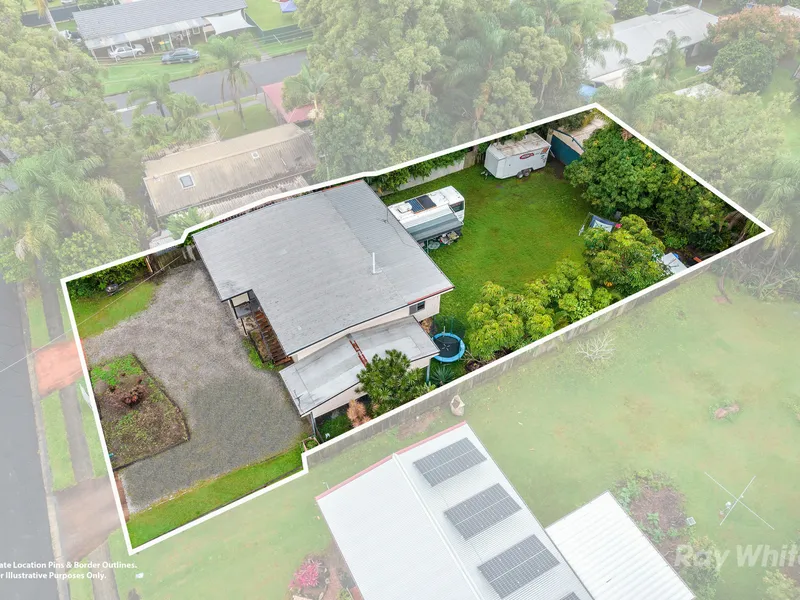 DUAL LIVING POTENTIAL, SHEDS + SIDE ACCESS!