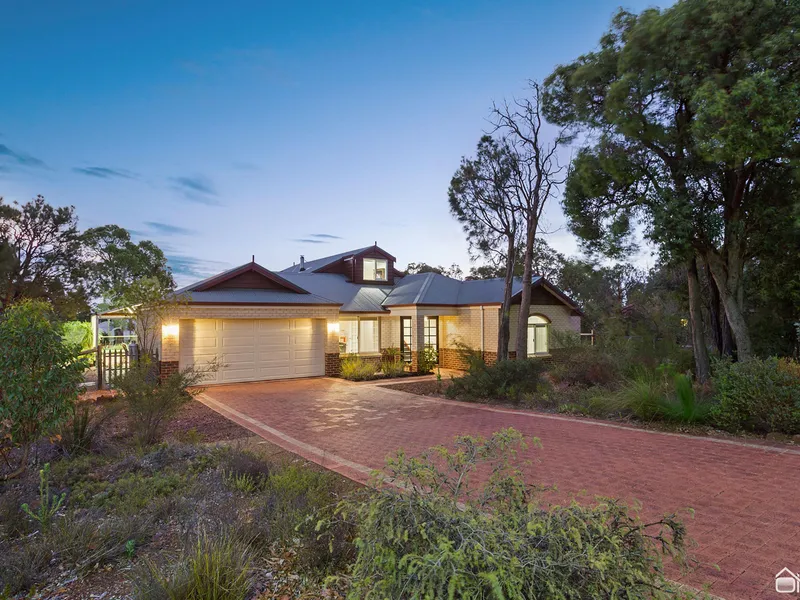 THE HOUSE - THE SHED - THE POOL - THE ONE