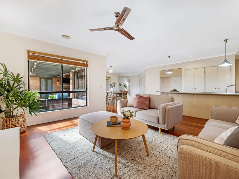 UNDER OFFER - THE ENTERTAINER’S DREAM