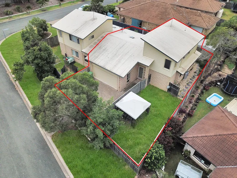 FANTASTIC FIRST HOME. IN DEMAND ORMEAU! SURE TO SELL FAST!