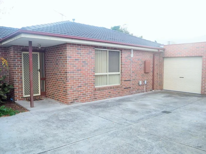 CHARMING 2 BEDROOM UNIT IN TULLAMARINE