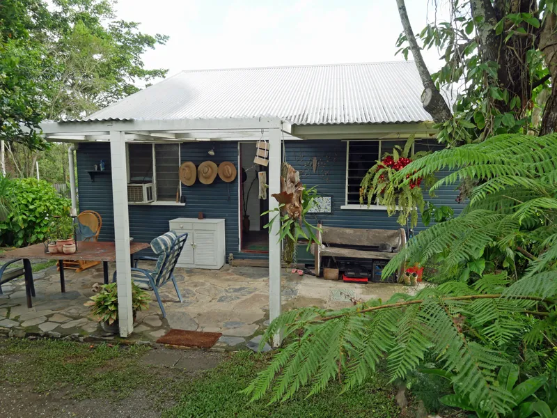 COUNTRY COTTAGE LIVING