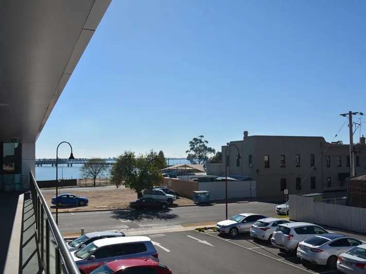 CENTRAL LOCATION - ENDLESS OPPORTUNITIES