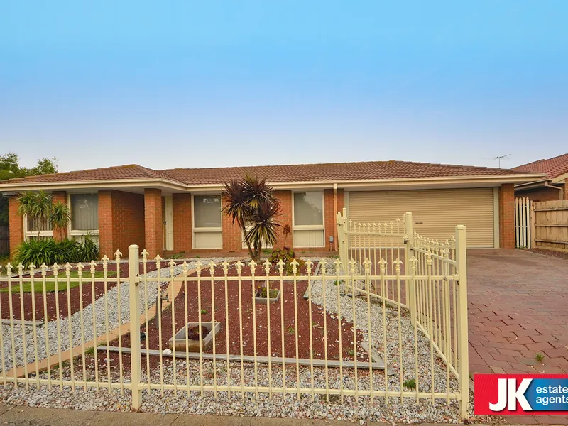 Spacious Home in Convenience Location!