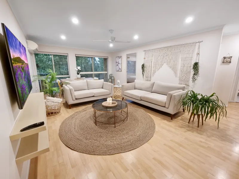 Fully Furnished Palm Grove Beauty