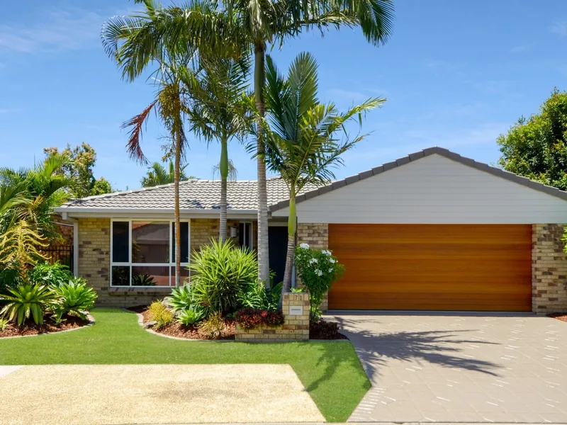 North Gold Coast.. 3 Bed 2 Bath Central Location