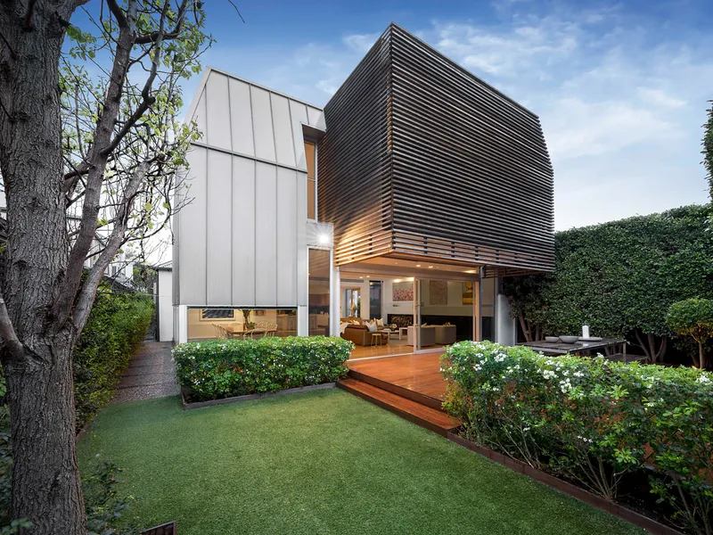 Spectacular Design and Scale