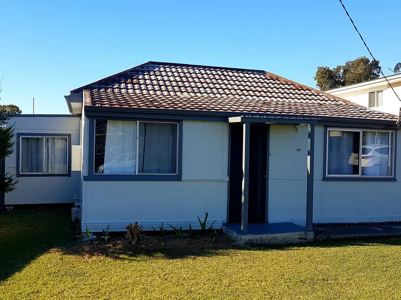 East Bateau Bay Cottage