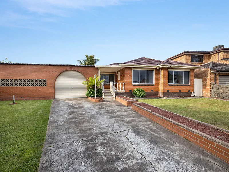 *Online Auction Event on Thursday, 9th December at 6:30pm - Please register prior to auction date*