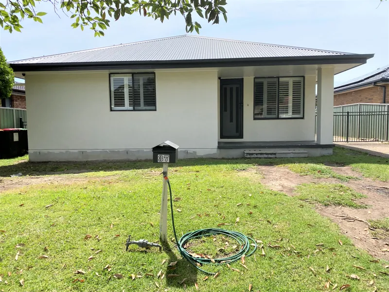 37 Laurel Street, Albion Park Rail
