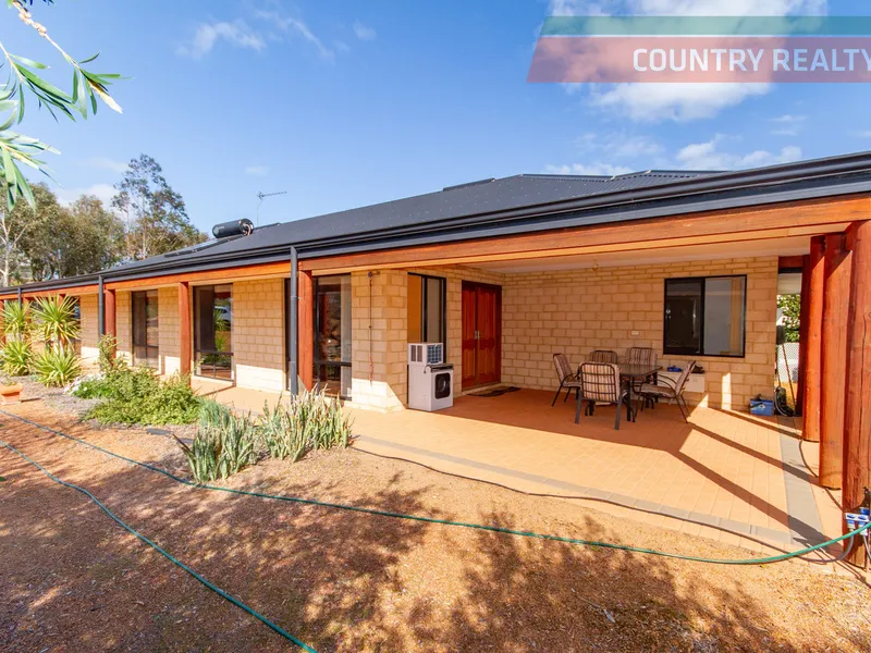 STYLISH SOLID HOME- very affordable!