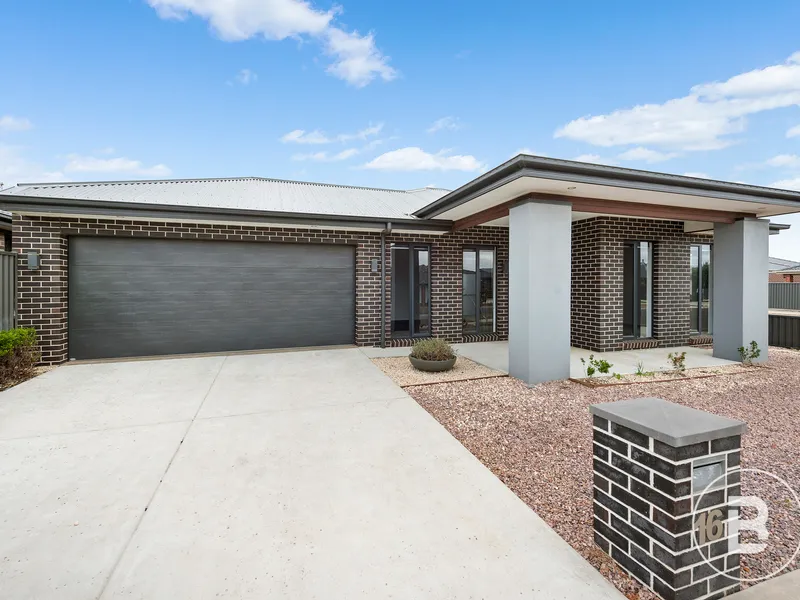 STUNNING LUCAS PLATINUM THREE BEDROOM.