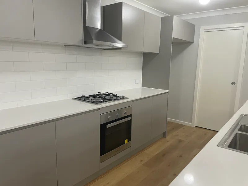 Brand-new 4 bedroom family home