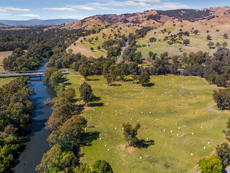 Highly Renowned Cattle / Sheep Grazing Property.