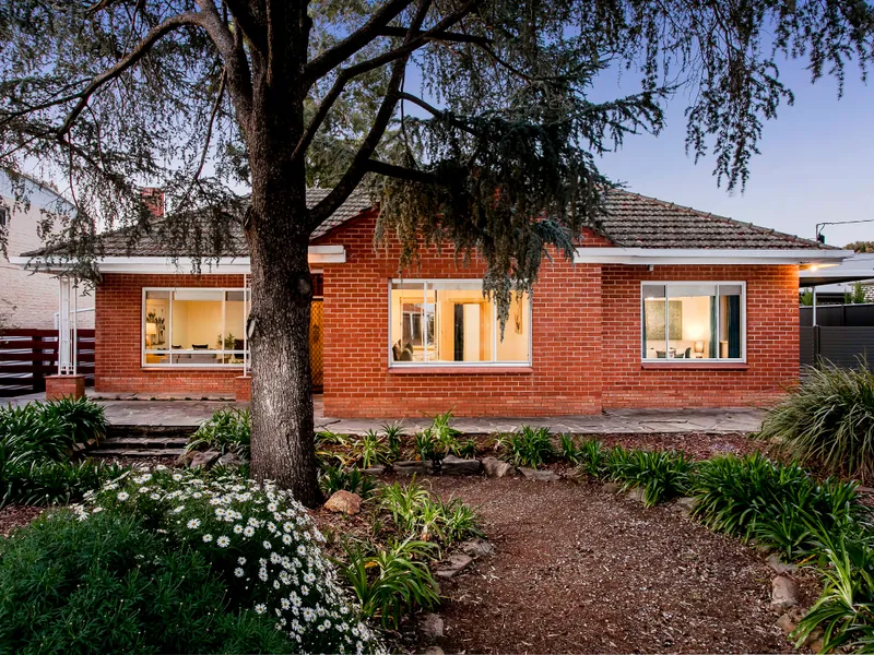 Immaculate Three Bedroom Home (Pets Negotiable)