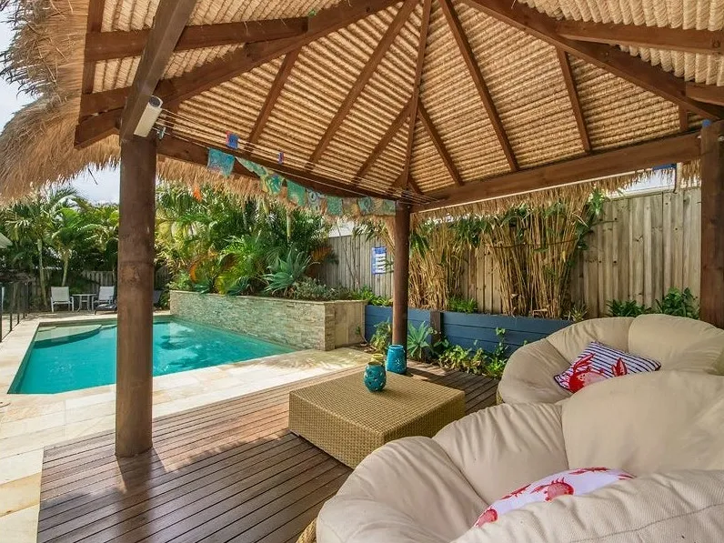 Family Home with Plenty of Room to Move !!