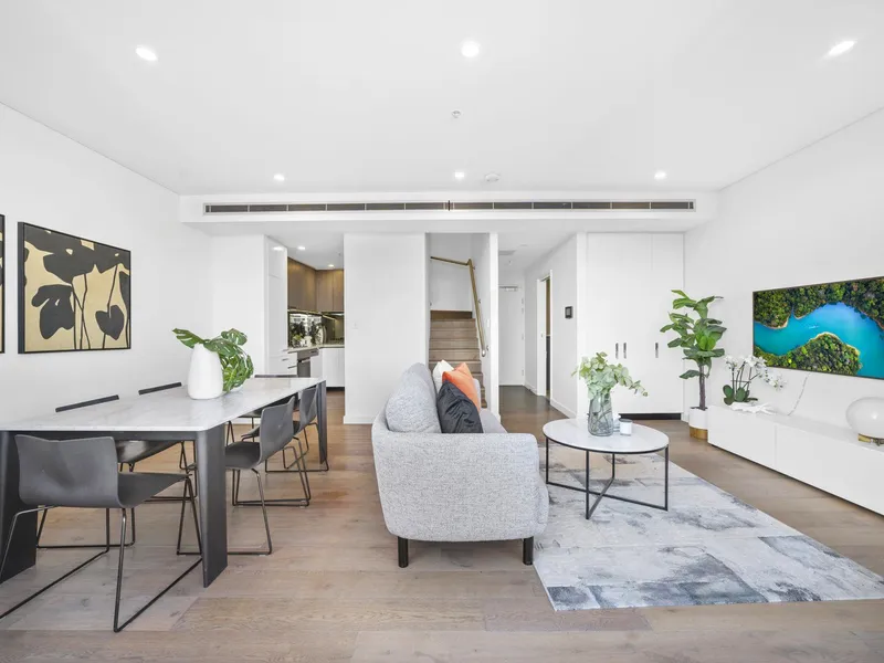 Double Master Bedroom Apartment at Emblem Waterloo