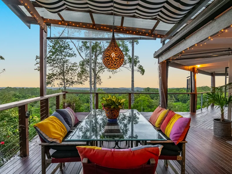 Small Acreage with Big Views