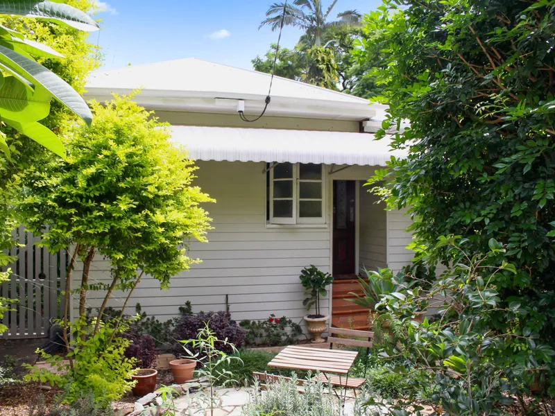 Cute Home in Central Location with Yard Maintenance Included