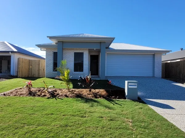 BRAND NEW 4 BEDROOM + MEDIA ROOM! APPLY NOW!