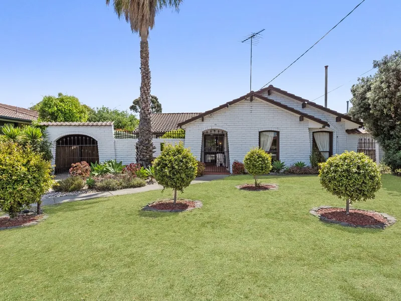 THREE BEDROOM FAMILY HOME!