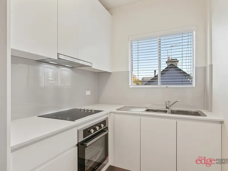 **OPEN INSPECTION - SATURDAY 10 APRIL at 9.45am - 10.00am** Renovated Studio Apartment